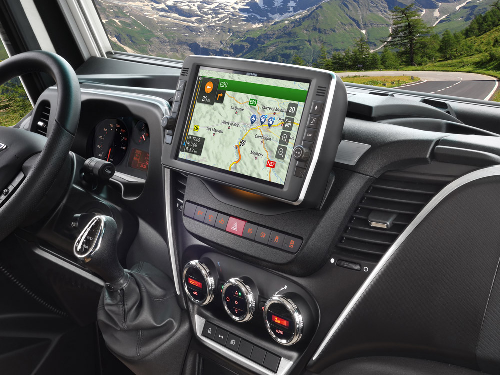 Alpine Alpine X903D-ID navigazione con schermo da 9” Touch per Iveco Daily 